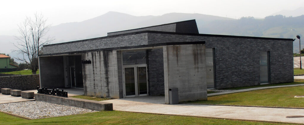 San Felices de Buelna - Jaín